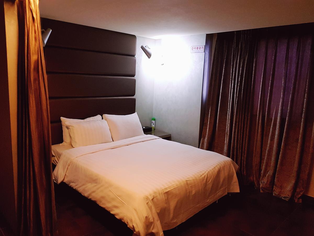 The California Hotel Seoul Seocho Екстер'єр фото